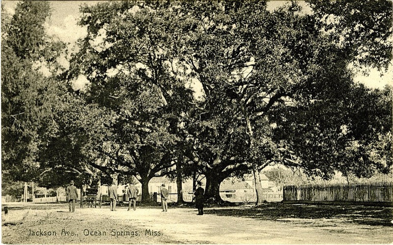 Downtown Ocean Springs Walk